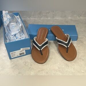 Jack Rogers Thelma Thongs Flip Flops Sz 6.5 Navy & White Leather